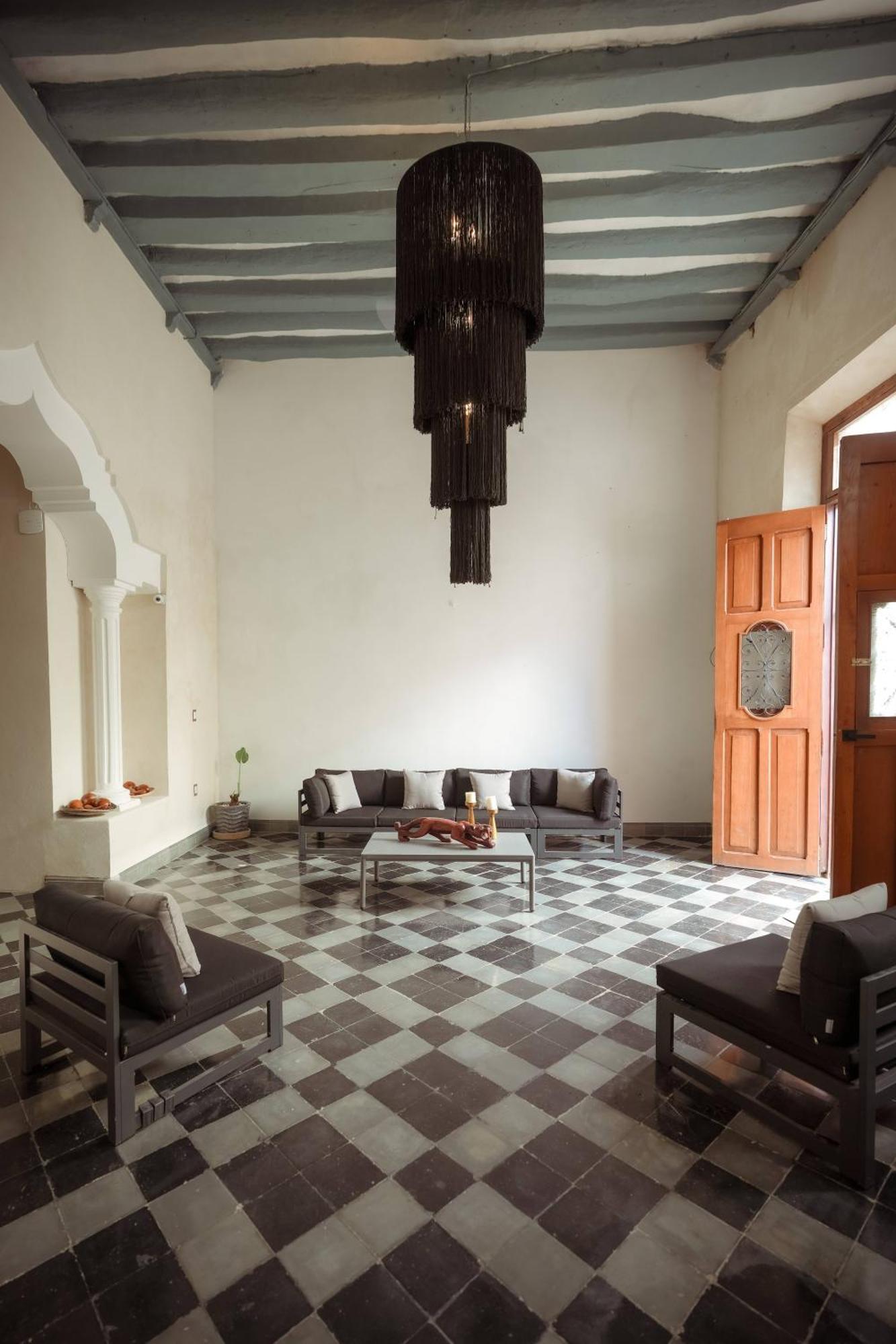 Hotel Boutique Casa Jade แคมเปเช ภายนอก รูปภาพ