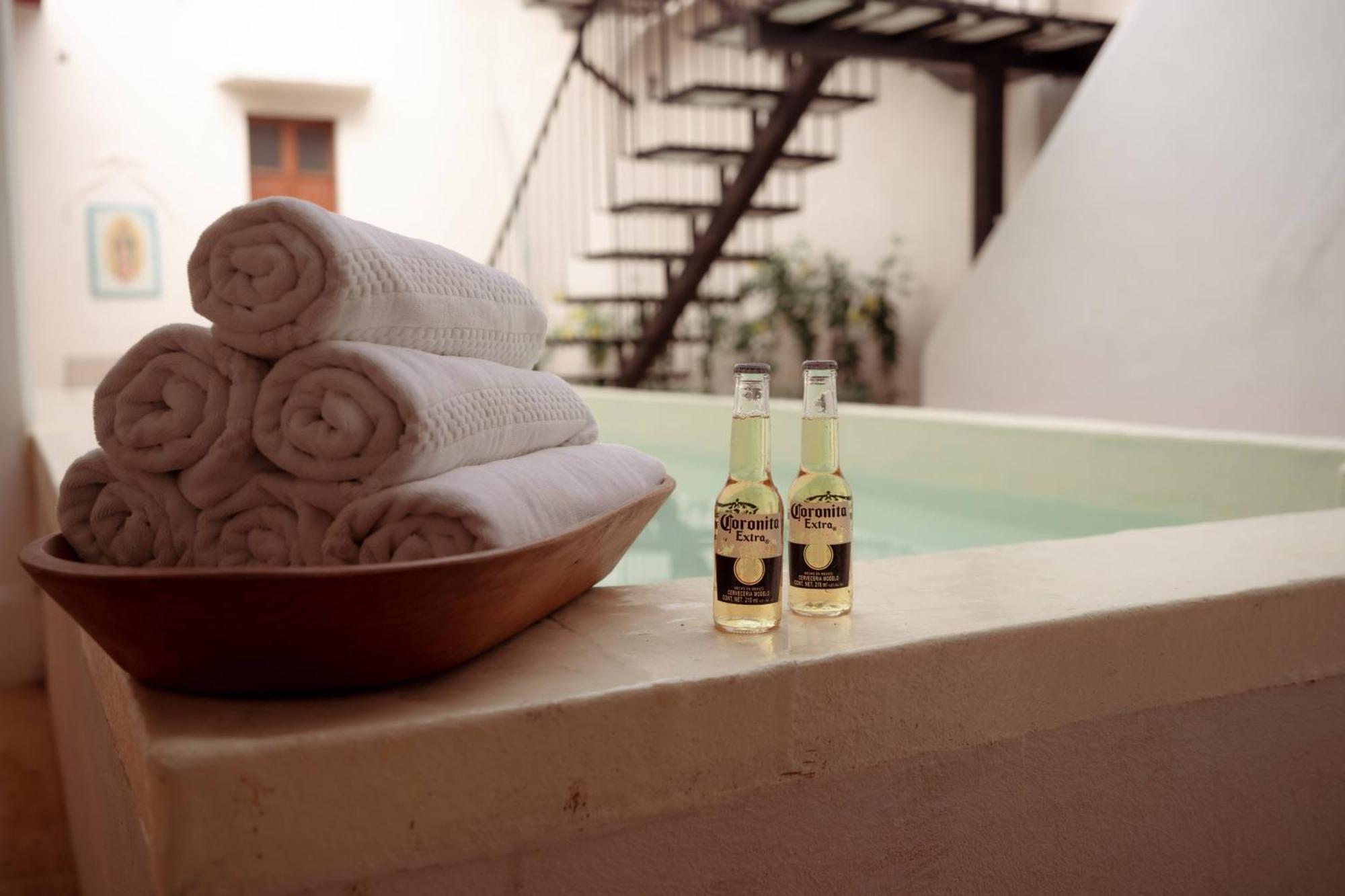 Hotel Boutique Casa Jade แคมเปเช ภายนอก รูปภาพ